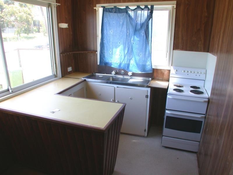 43 Georgina Ave, Gorokan NSW 2263