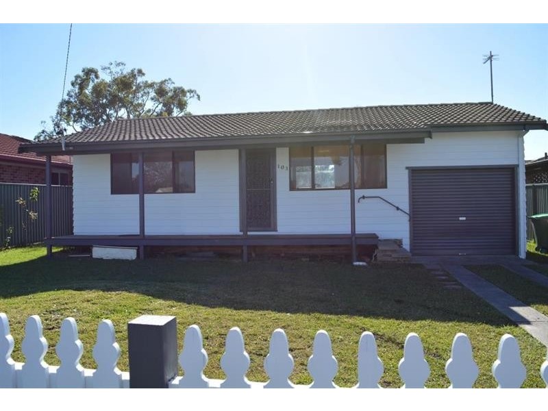 103 Wallarah Road, Gorokan NSW 2263