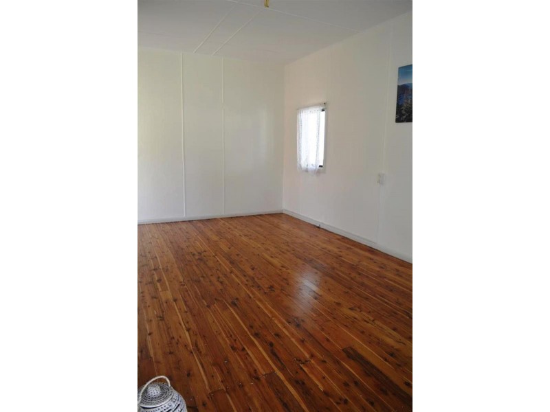 19 Edith St, Gorokan NSW 2263