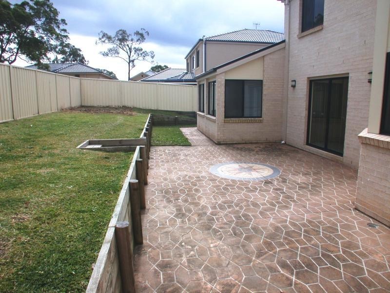 12 Warrigal Road, Woongarrah NSW 2259