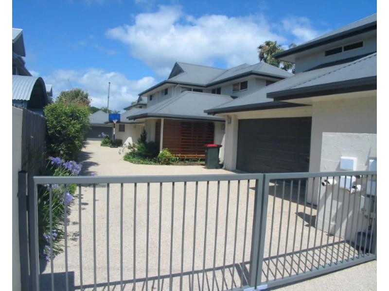 2/27 Edgar Street, Coffs Harbour NSW 2450