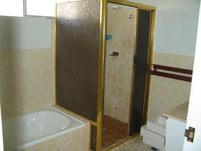 2/2 Wirrabilla  Dr, Toormina NSW 2452