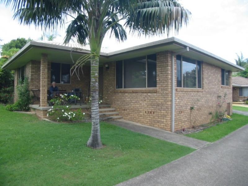 1/22 Sea Breeze Pl, Boambee East NSW 2452