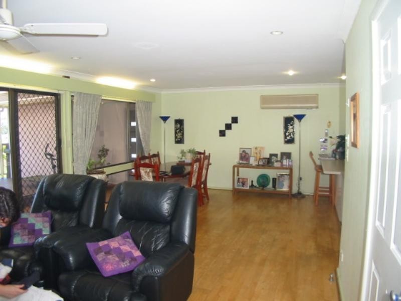 10 Jemalong Cres, Toormina NSW 2452