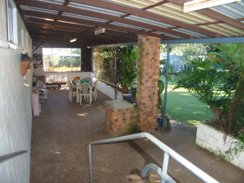 18 Alleena Dr, Toormina NSW 2452