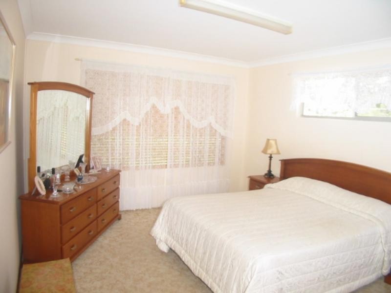 18 Alleena Dr, Toormina NSW 2452