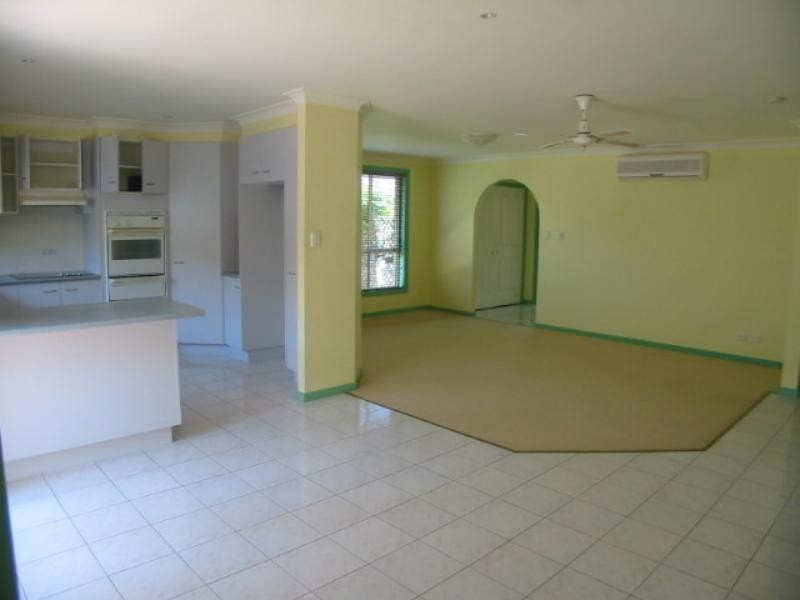 33 Harvie Dr, Boambee East NSW 2452