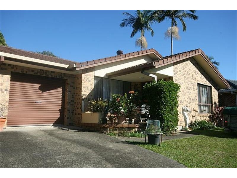 2/51 Sunbird Crescent, Boambee East NSW 2452