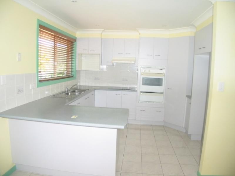 33 Harvie  Dr, Boambee East NSW 2452