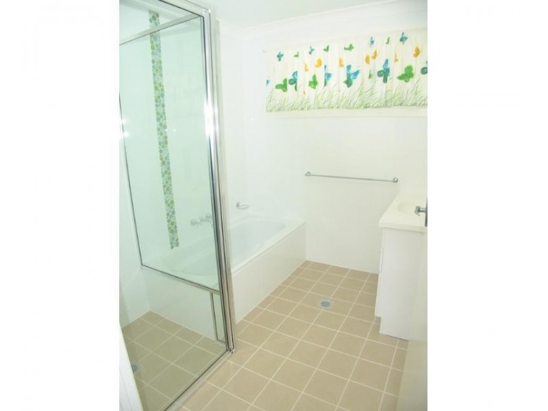 32 Alleena Dr, Toormina NSW 2452