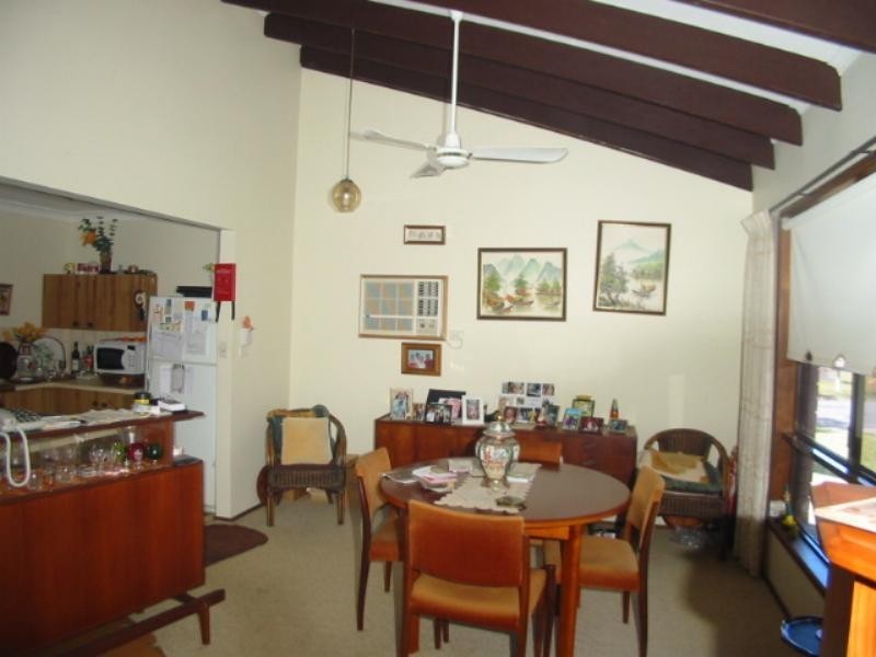 2/4 Lalaguli  Dr, Toormina NSW 2452