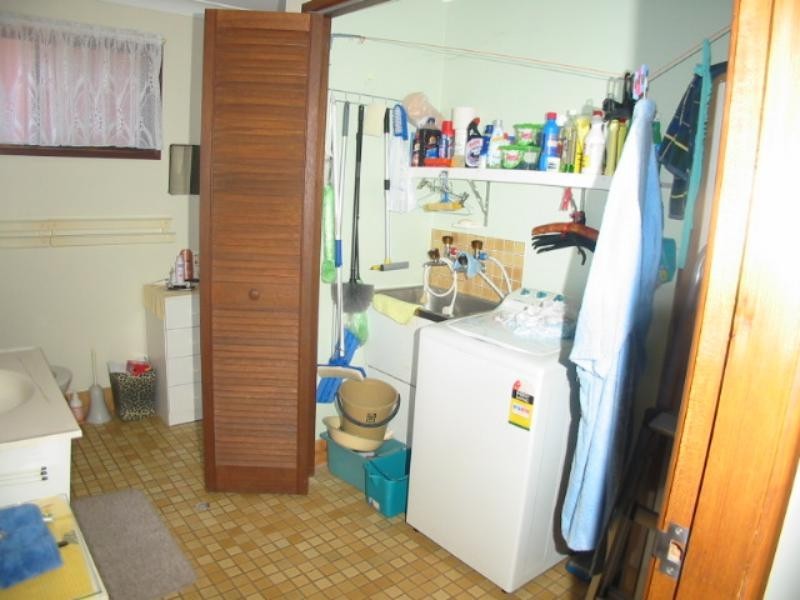 2/4 Lalaguli  Dr, Toormina NSW 2452