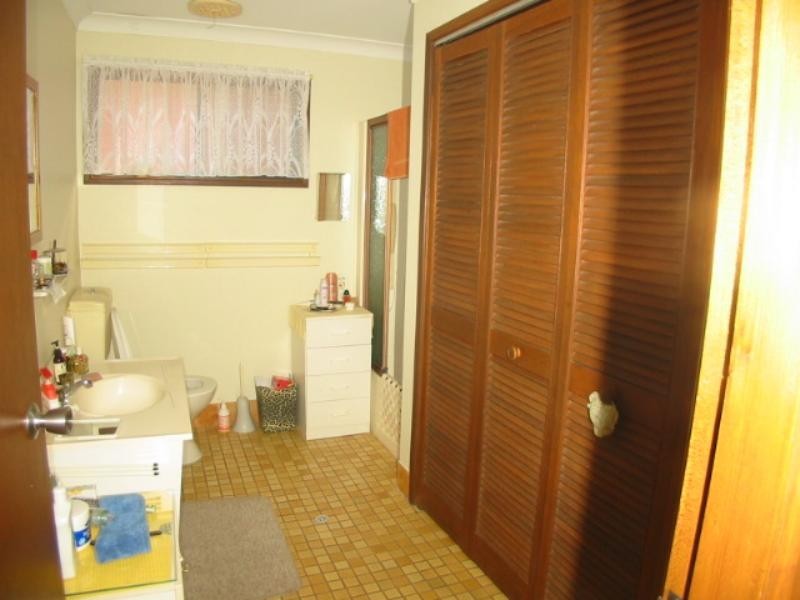 2/4 Lalaguli  Dr, Toormina NSW 2452