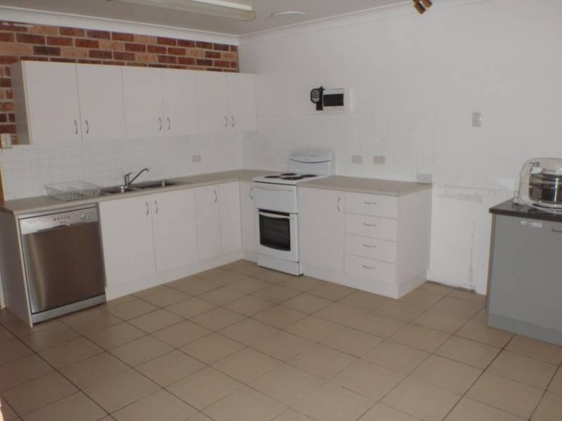 2/14 Dutton  Cres, Coffs Harbour NSW 2450