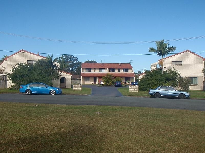 3/13-15 Wybalena Cres, Toormina NSW 2452