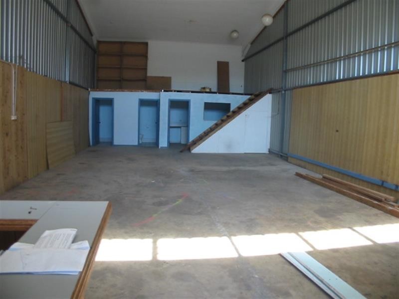 23 Newcastle Dr, Toormina NSW 2452