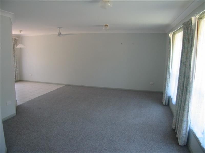 9a Wollongba Pl, Toormina NSW 2452