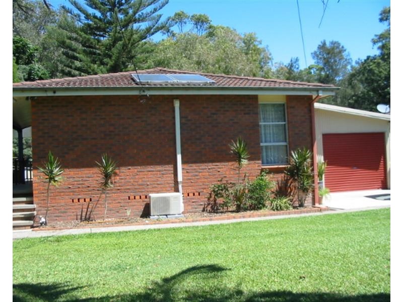 11 Graff Avenue, Toormina NSW 2452