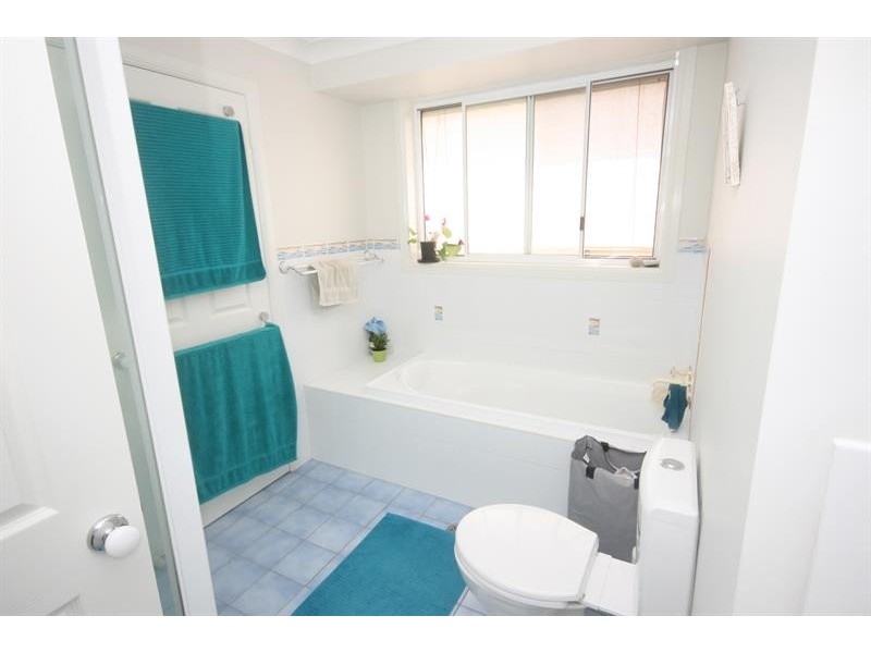 17 Platts Cl, Toormina NSW 2452