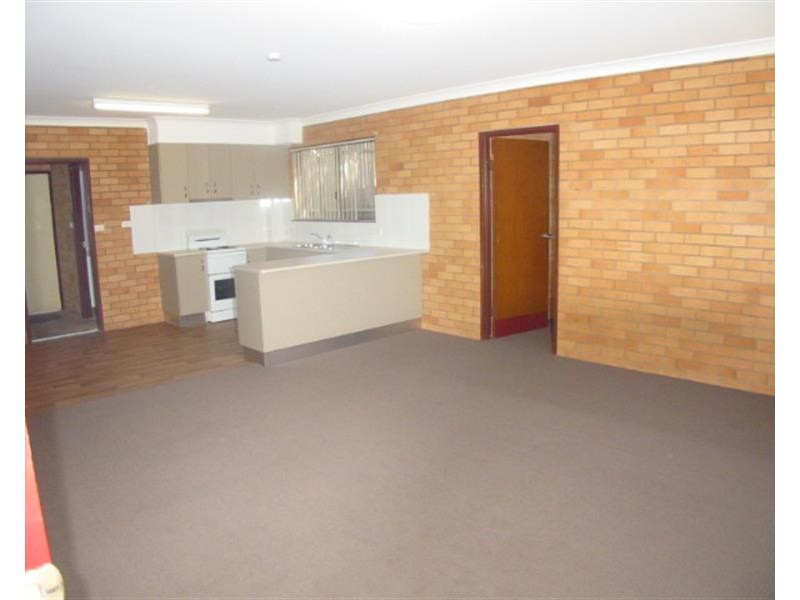 2/34 Lalaguli Drive, Toormina NSW 2452