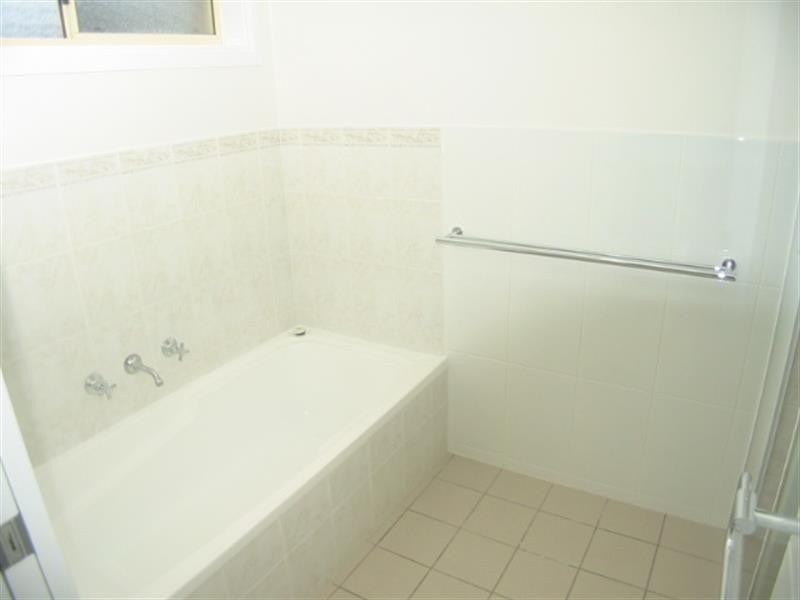 2/100 Linden  Avenue, Boambee East NSW 2452