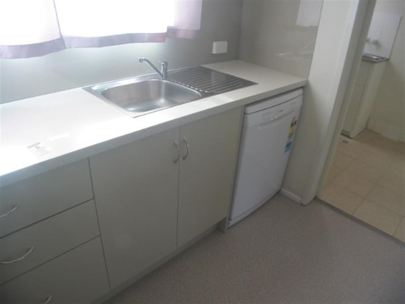 2/6 Wybalena Crescent, Toormina NSW 2452