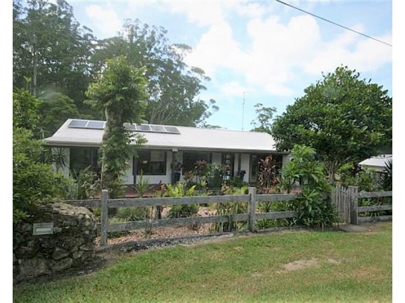 6 Plunkett Close, Boambee NSW 2450