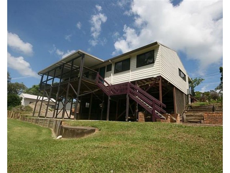 6 Plunkett Close, Boambee NSW 2450