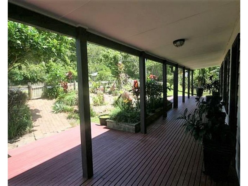 6 Plunkett Close, Boambee NSW 2450