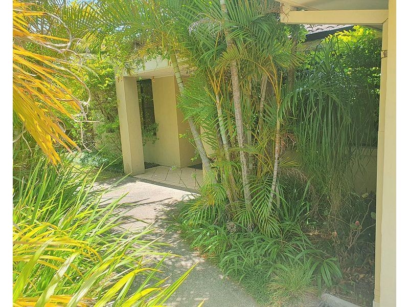 13a Royal Palm Drive, Sawtell NSW 2452