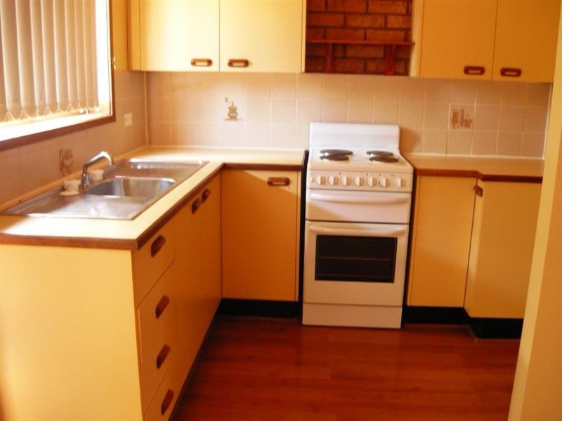 32/35 Bougainville Rd, Glenfield NSW 2167