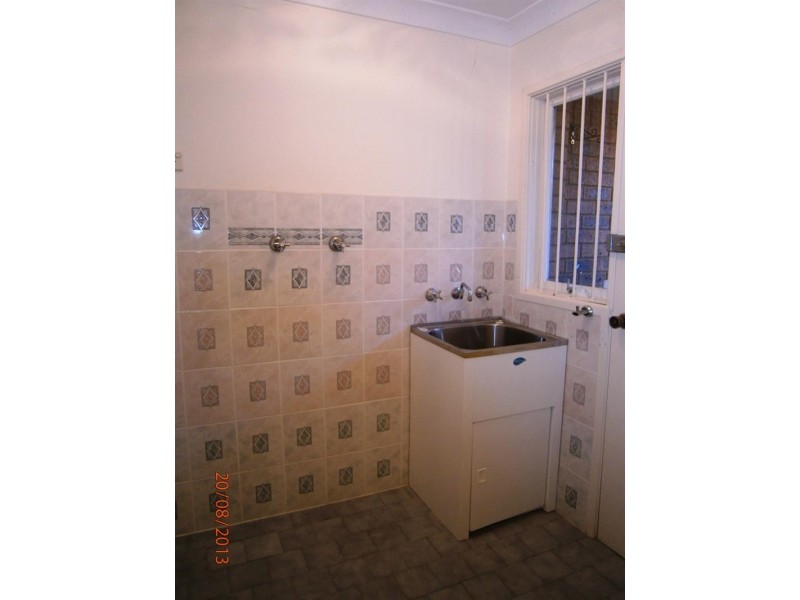 14/4 JACQUINOT  Pl, Glenfield NSW 2167