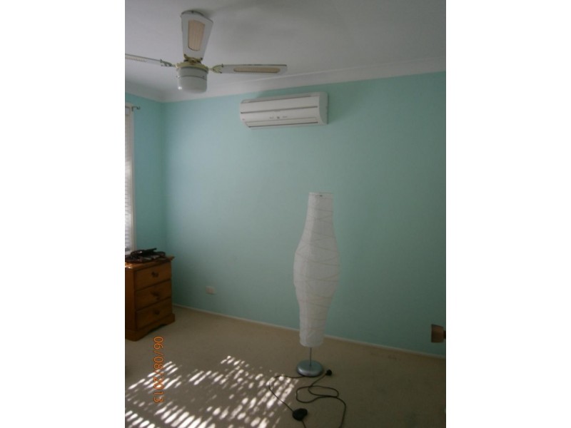 14/4 JACQUINOT  Pl, Glenfield NSW 2167