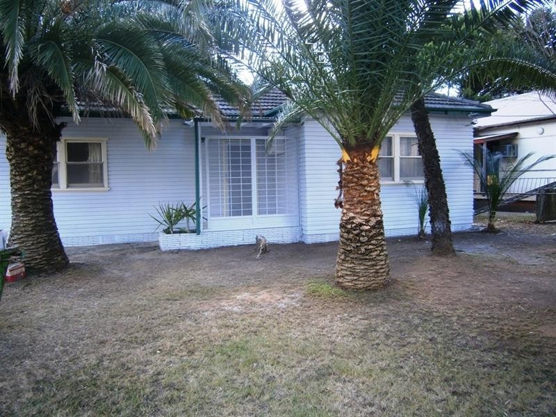 12A Belmont Road, Glenfield NSW 2167