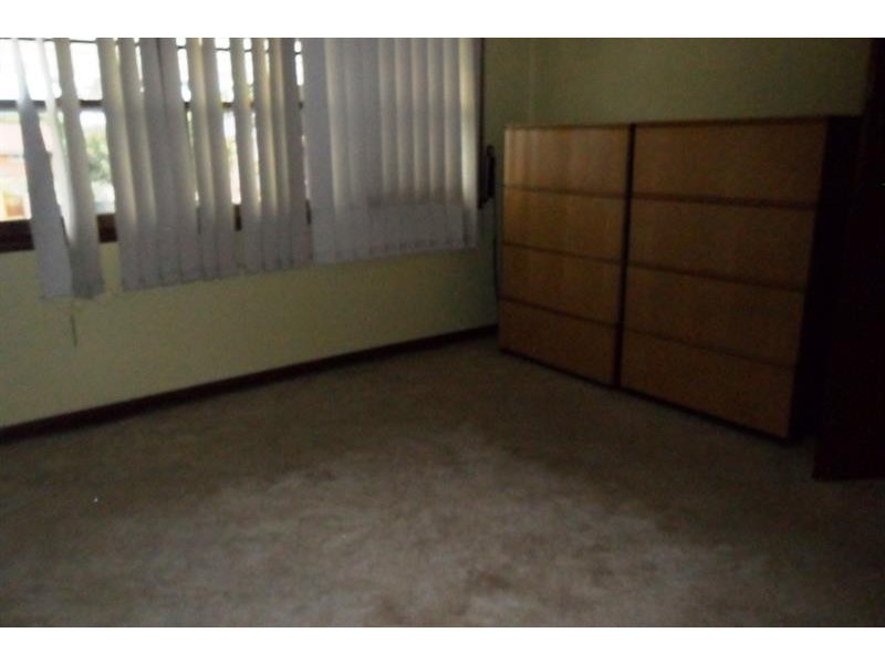 102 Canterbury Rd, Glenfield NSW 2167