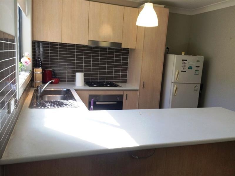 12 Mariner St, Glenfield NSW 2167