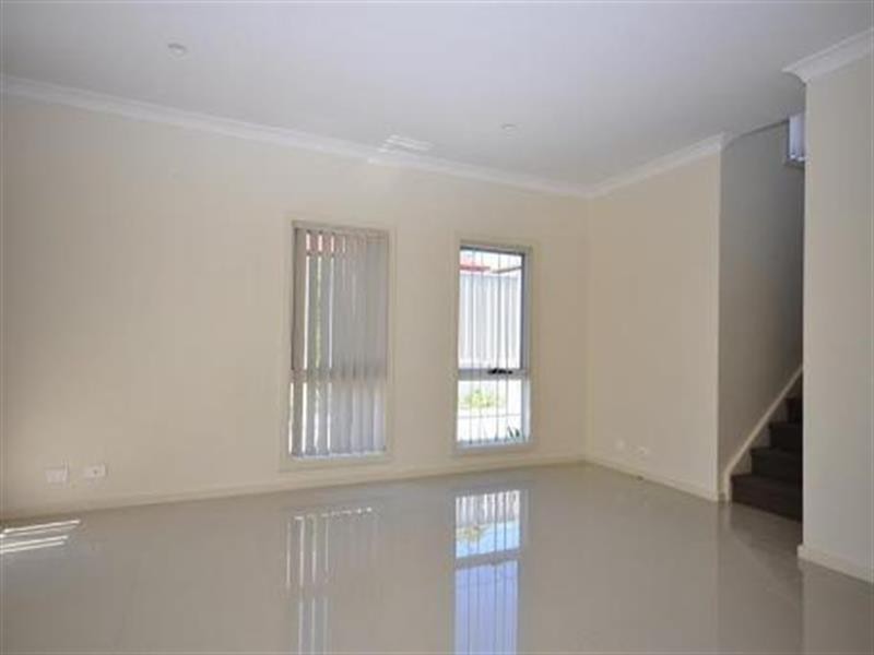 10/19 Moonstone Dr, Orange NSW 2800