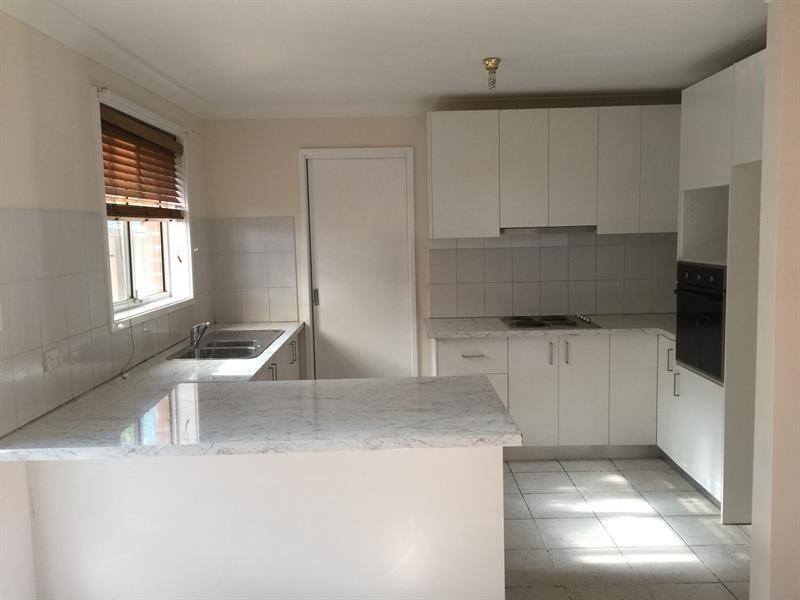 29/6 Jacquinot Place, Glenfield NSW 2167