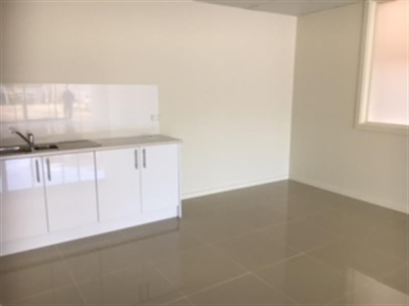 114 Railway  Pde, Glenfield NSW 2167