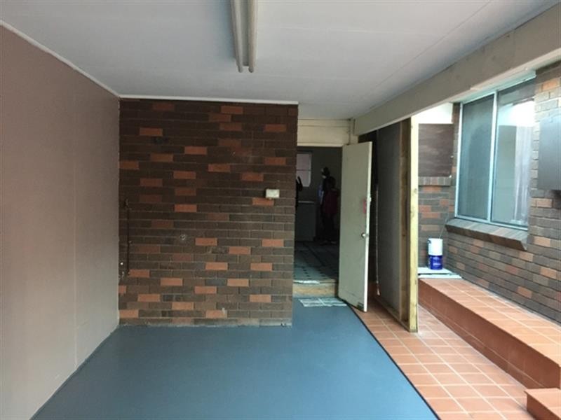 25 Second  Ave, Macquarie Fields NSW 2564