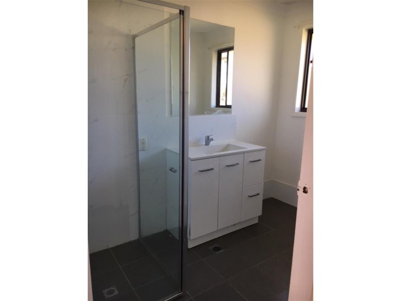 9 Cullen Pl, Minto NSW 2566