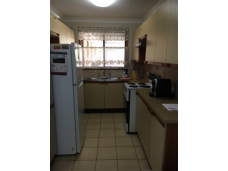 32/212-222 Harrow Rd, Glenfield NSW 2167