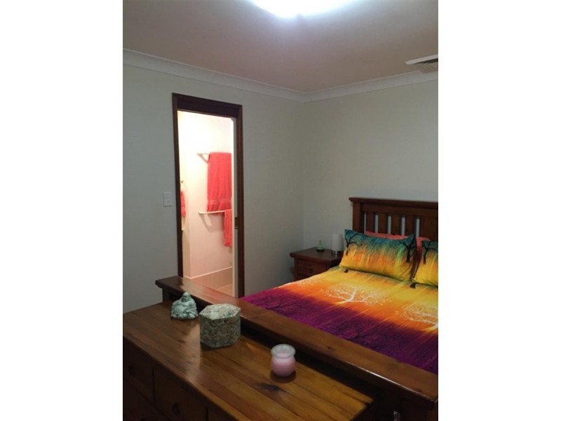 6 Buin Place, Glenfield NSW 2167