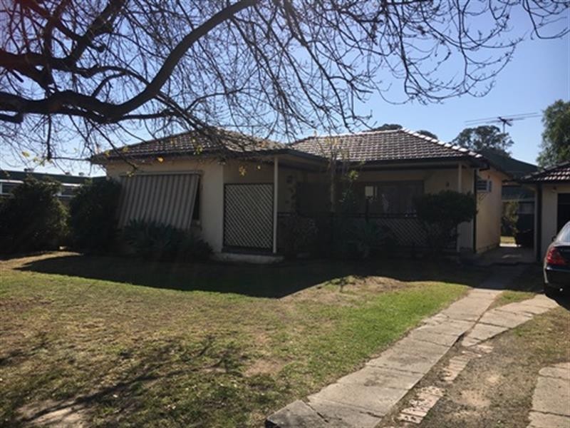 9 Norwich  Road, Ingleburn NSW 2565
