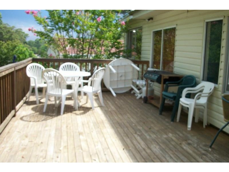 98 Berrys Head Rd, Narara NSW 2250