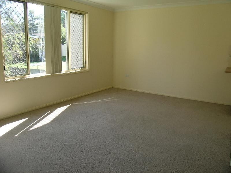 33 River St, Erina NSW 2250