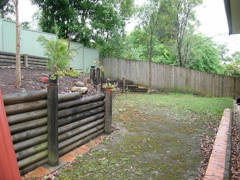 10 Karen  Cl, Lisarow NSW 2250