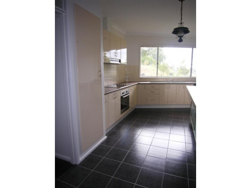 1/28 Kendall St, Gosford NSW 2250