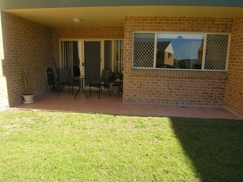 23/117 John Whiteway  Dr, Gosford NSW 2250