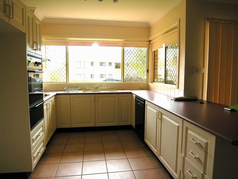 23/117 John Whiteway  Dr, Gosford NSW 2250